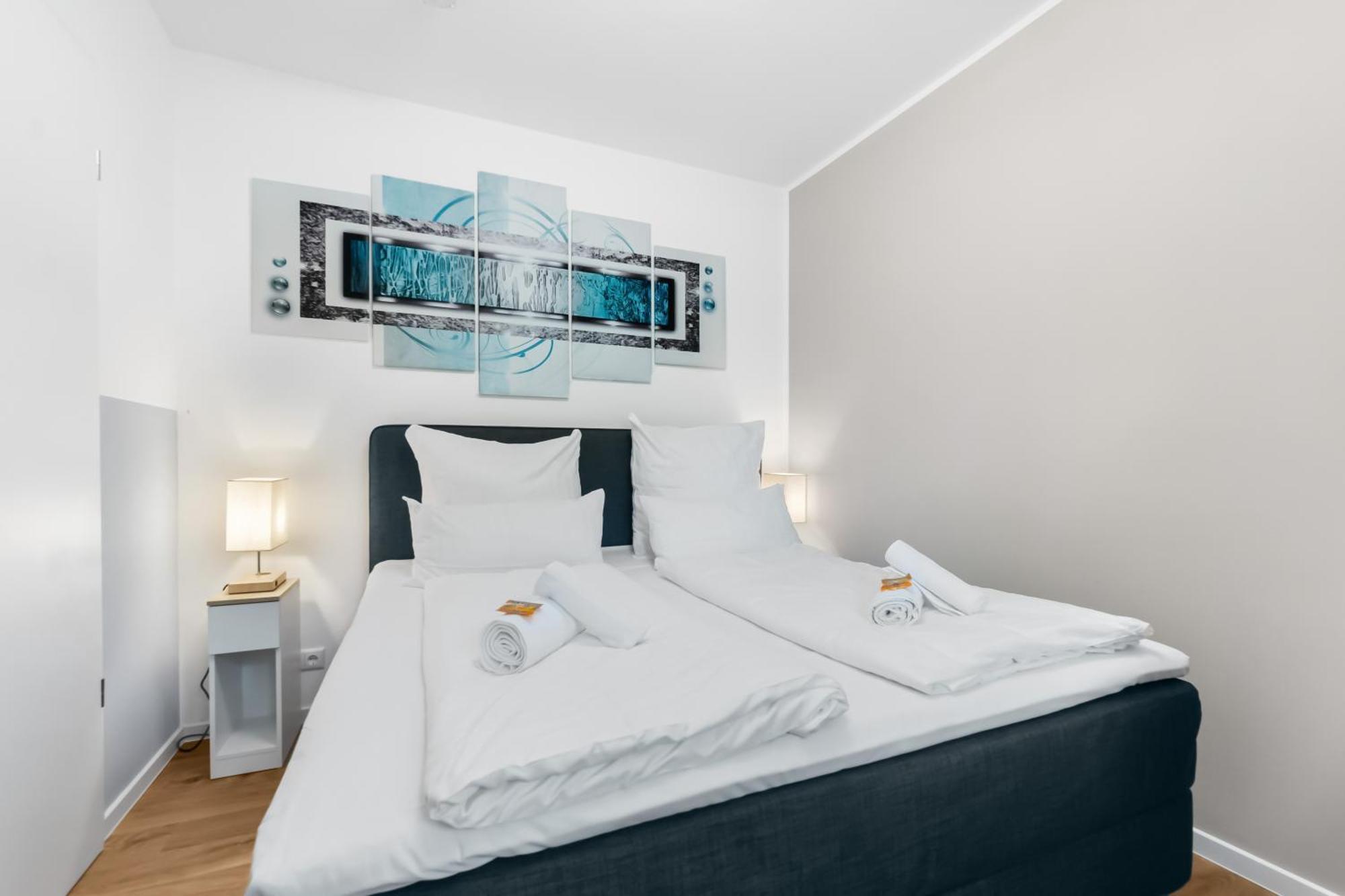 Апартаменты Design Luxus, Vollausstattung, Neubau, 30Min Hbf Leipzig 8, Naehe Flughfaen, Bmw, Dhl, Amazon Шкойдиц Экстерьер фото